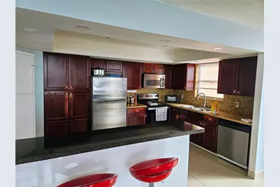 1301 NE Miami Gardens Dr #726W, Miami, FL 33179 - Photo 5