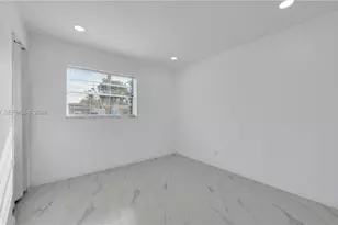 4285 SW 48th Ct, Dania Beach, FL 33314 - Photo 15