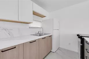 4285 SW 48th Ct, Dania Beach, FL 33314 - Photo 5