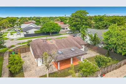 9825 SW 132nd Ct, Miami, FL 33186 - Photo 51