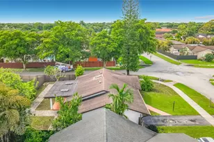 9825 SW 132nd Ct, Miami, FL 33186 - Photo 53