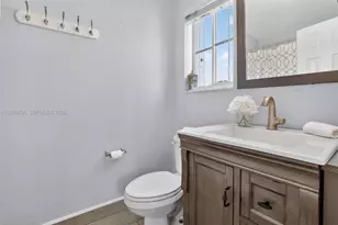 1311 Croton Ct, Weston, FL 33327 - Photo 47