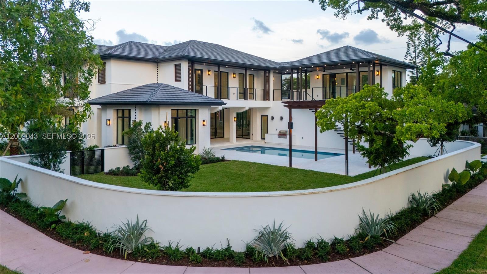730 Zamora Ave - 730 Zamora Ave, Coral Gables, FL 33134 Luxury Property | Jose Angel Pina