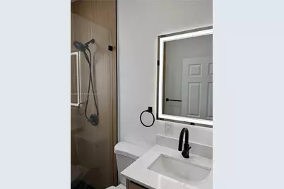 629 SW 10th Ave #6, Miami, FL 33130 - Photo 15