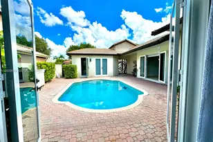 280 SW 167th Ave, Pembroke Pines, FL 33027 - Photo 35