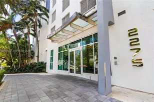 2275 Biscayne Blvd, Miami, FL 33137 - Photo 7