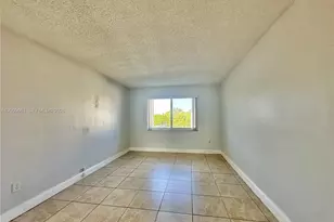 7860 Camino Real, Miami, FL 33143 - Photo 17