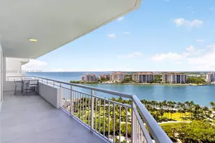 400 South Pointe Dr, Miami Beach, FL 33139 - Photo 27