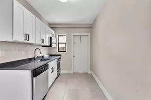 1165 Marseille Dr, Miami Beach, FL 33141 - Photo 17
