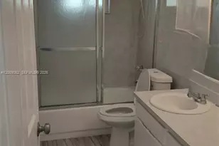 12331 SW 185th St, Miami, FL 33177 - Photo 13