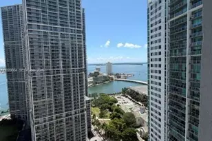 77 SE 5th St, Miami, FL 33131 - Photo 43