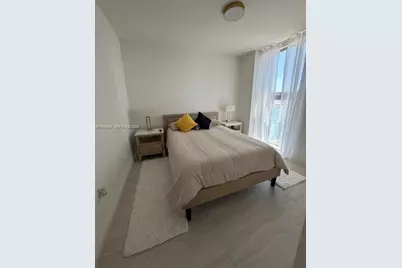 77 SE 5th Street #3115, Miami, FL 33131 - Photo 45