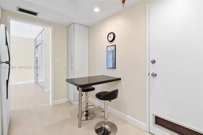 400 Kings Point Dr #229, Sunny Isles Beach, FL 33160 - Photo 11