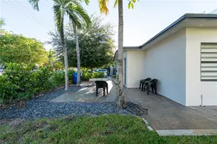 1615 NE 9th St, Fort Lauderdale, FL 33304 - Photo 25