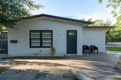 1615 NE 9th St, Fort Lauderdale, FL 33304 - Photo 23