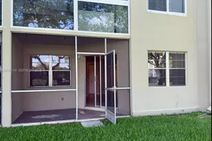 12800 SW 7th Ct, Pembroke Pines, FL 33027 - Photo 11