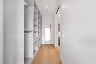 8701 Collins Ave, Miami Beach, FL 33154 - Photo 23