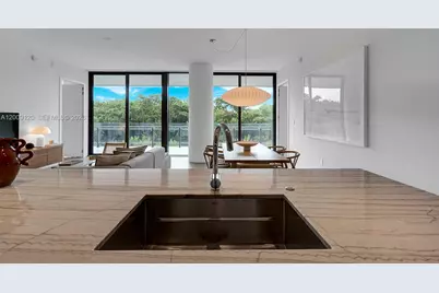 8701 Collins Ave #304, Miami Beach, FL 33154 - Photo 19