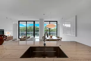 8701 Collins Ave, Miami Beach, FL 33154 - Photo 19