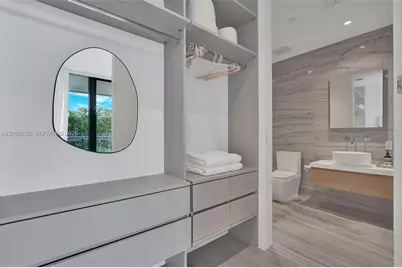 8701 Collins Ave #304, Miami Beach, FL 33154 - Photo 29
