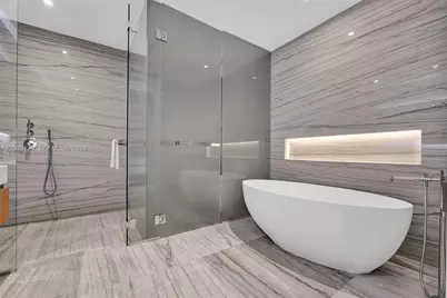 8701 Collins Ave #304, Miami Beach, FL 33154 - Photo 25