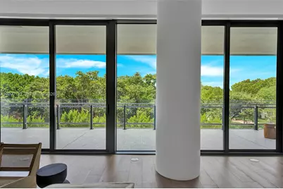 8701 Collins Ave #304, Miami Beach, FL 33154 - Photo 13