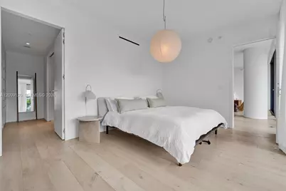 8701 Collins Ave #304, Miami Beach, FL 33154 - Photo 21