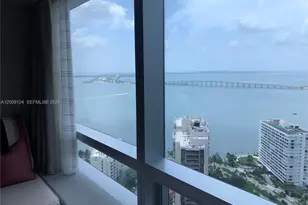 1435 Brickell Ave, Miami, FL 33131 - Photo 9