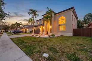 1033 NE 35th Ave, Homestead, FL 33033 - Photo 3