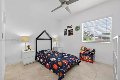 1033 NE 35th Ave, Homestead, FL 33033 - Photo 23