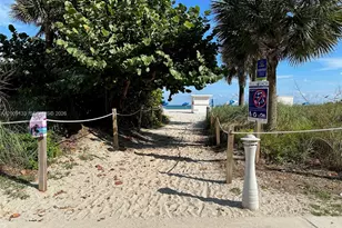 6039 Collins Ave, Miami Beach, FL 33140 - Photo 23