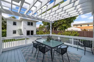 4340 Pine Tree Dr, Miami Beach, FL 33140 - Photo 23