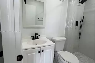 10016 Winding Lake Rd, Sunrise, FL 33351 - Photo 15