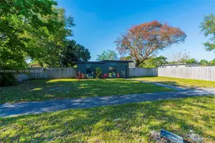 1030 NW 141st St, Miami, FL 33168 - Photo 25