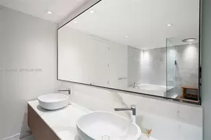 10201 Collins Ave, Bal Harbour, FL 33154 - Photo 15