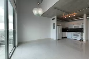 690 SW 1st Ct, Miami, FL 33130 - Photo 15