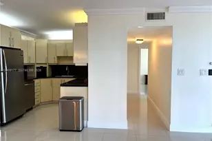 2500 NE 135th St, North Miami, FL 33181 - Photo 13