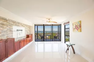 2500 NE 135th St, North Miami, FL 33181 - Photo 5
