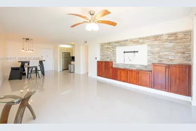 2500 NE 135th St #C1011, North Miami, FL 33181 - Photo 11