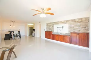 2500 NE 135th St, North Miami, FL 33181 - Photo 11