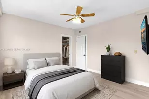 1165 Marseille Dr, Miami Beach, FL 33141 - Photo 5