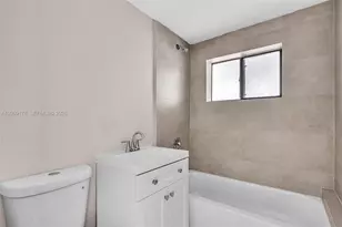 1165 Marseille Dr, Miami Beach, FL 33141 - Photo 31