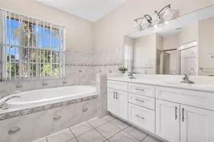 5040 W Willow Pond Rd W, West Palm Beach, FL 33417 - Photo 13