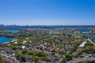 20160 NE 3rd Ct, Miami, FL 33179 - Photo 27