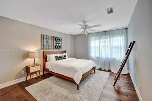 22180 Woodset Ln, Boca Raton, FL 33428 - Photo 23
