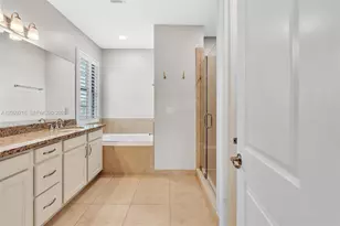 11541 SW 15th St, Pembroke Pines, FL 33025 - Photo 51
