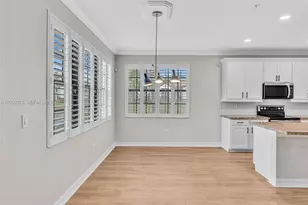 11541 SW 15th St, Pembroke Pines, FL 33025 - Photo 15