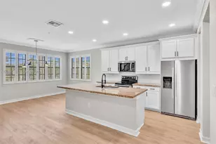 11541 SW 15th St, Pembroke Pines, FL 33025 - Photo 17
