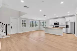 11541 SW 15th St, Pembroke Pines, FL 33025 - Photo 31