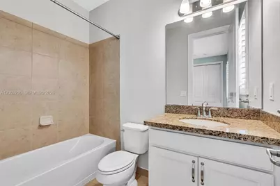 11541 SW 15th St, Pembroke Pines, FL 33025 - Photo 67